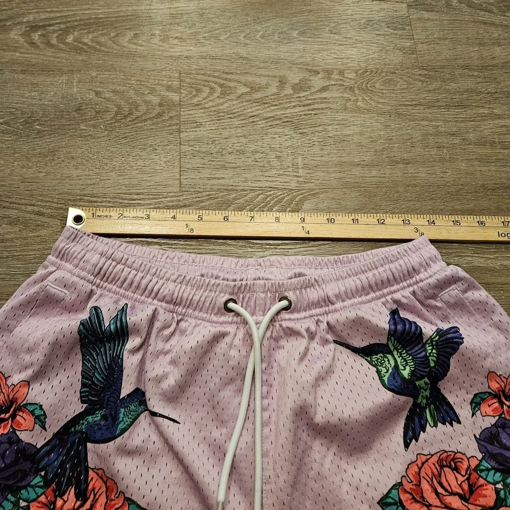 YoungLA 141 The Block Party Shorts Mens Large Black Pink Hummingbird Floral
